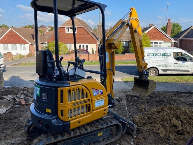 1.7T Excavator